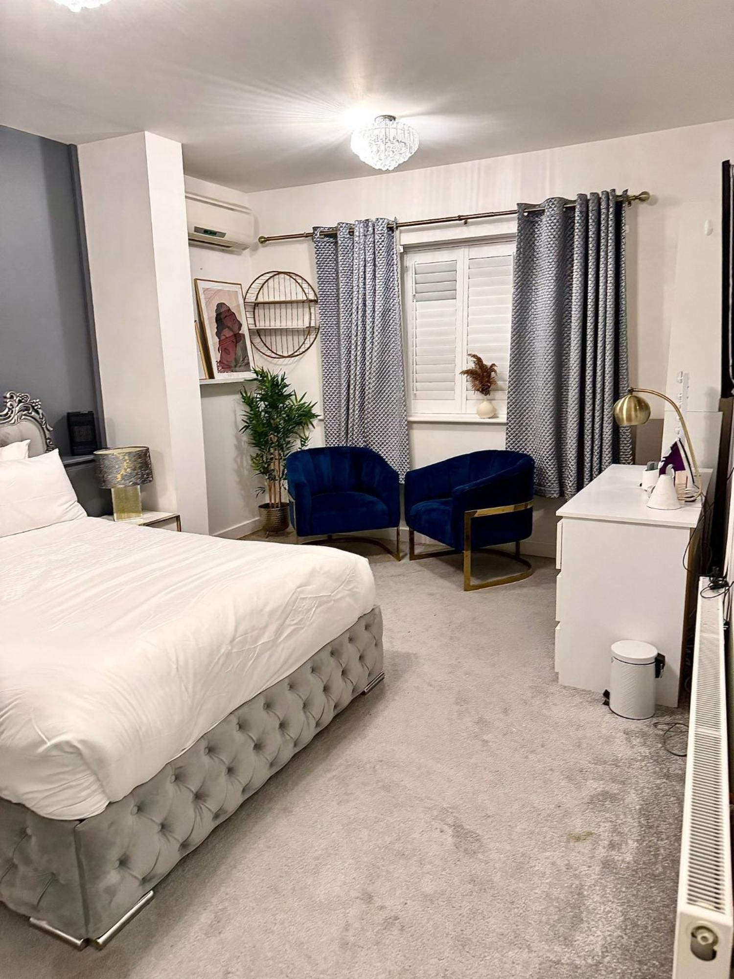 Deluxe Spacious King Size Room Hornchurch Esterno foto